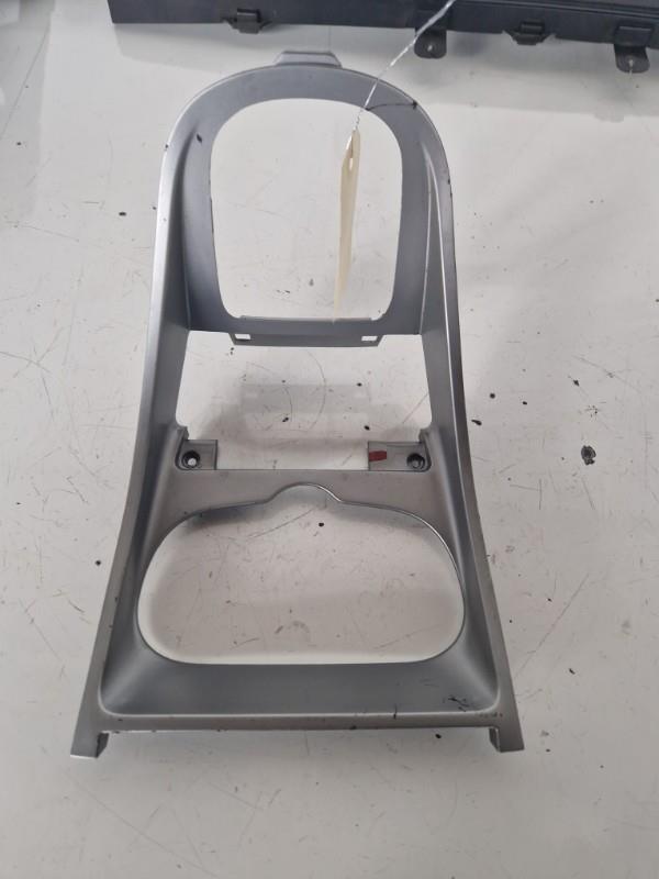 Console central (interieur plastique) PEUGEOT 307 PHASE 1 Diesel - 1