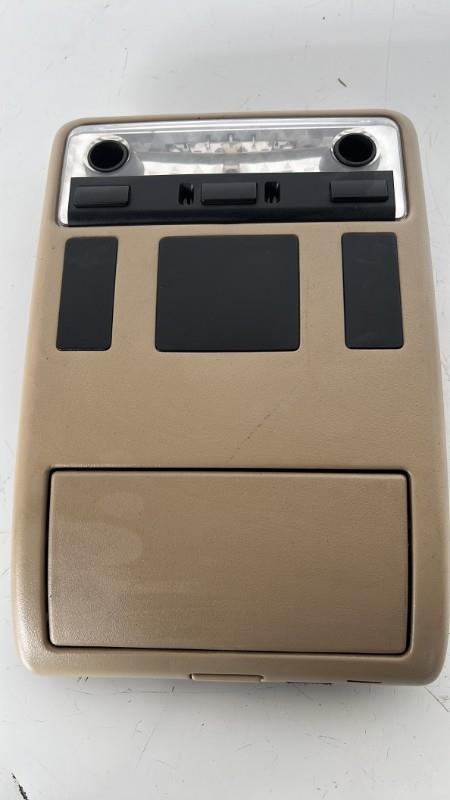 Eclairage de plafonnier BMW X5 E53 Diesel - 1