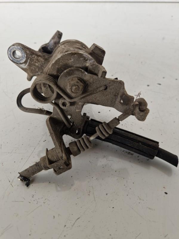 Etrier arriere droit (freinage) AUDI A3 2 PHASE 1 Diesel - 1