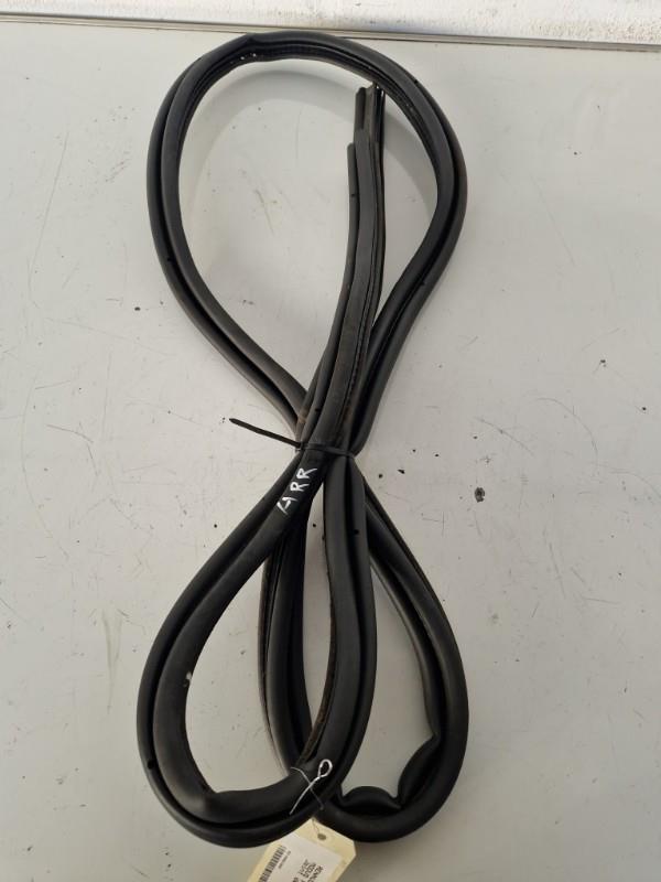 Joint de coffre RENAULT MODUS PHASE 1 Diesel - 1
