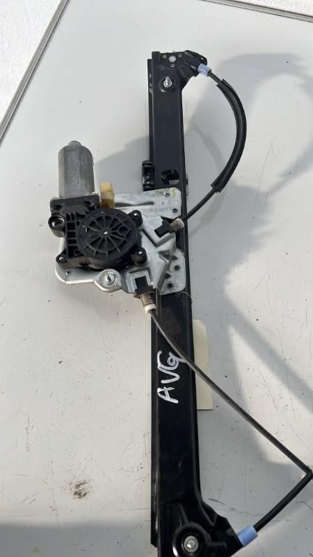 Leve vitre electrique avant gauche BMW X5 E53 Diesel - 1