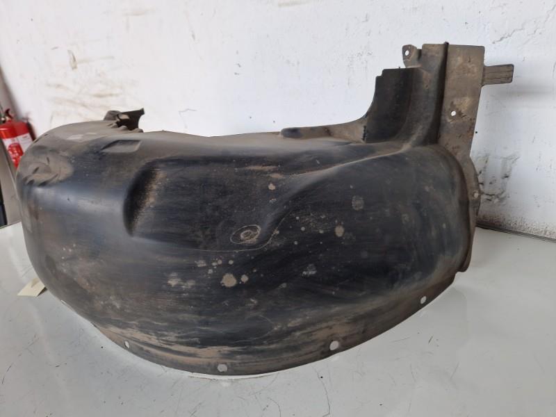 Pare boue arriere gauche BMW X5 E53 Diesel - 1