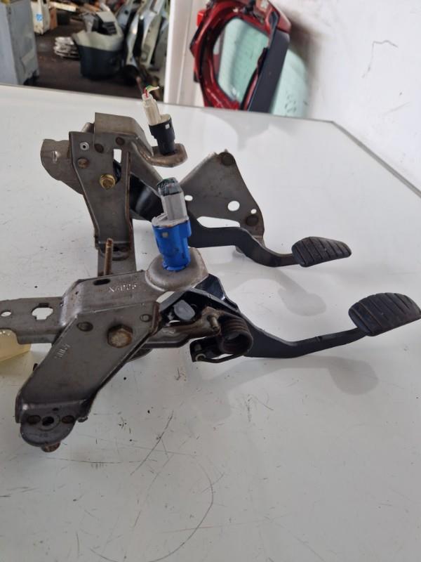 Pedalier RENAULT MODUS PHASE 1 Diesel - 1