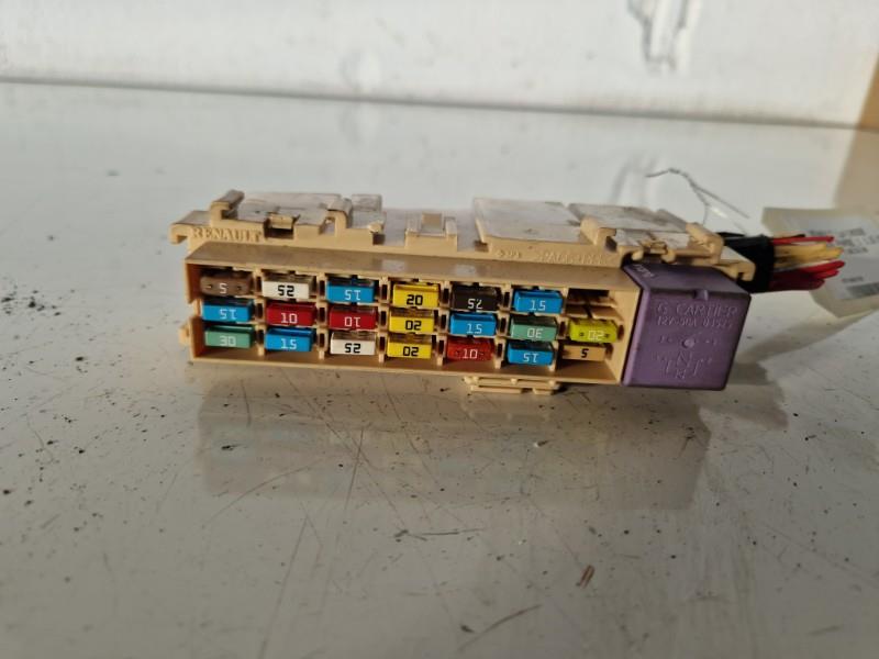 Porte fusible RENAULT MODUS PHASE 1 Diesel - 1