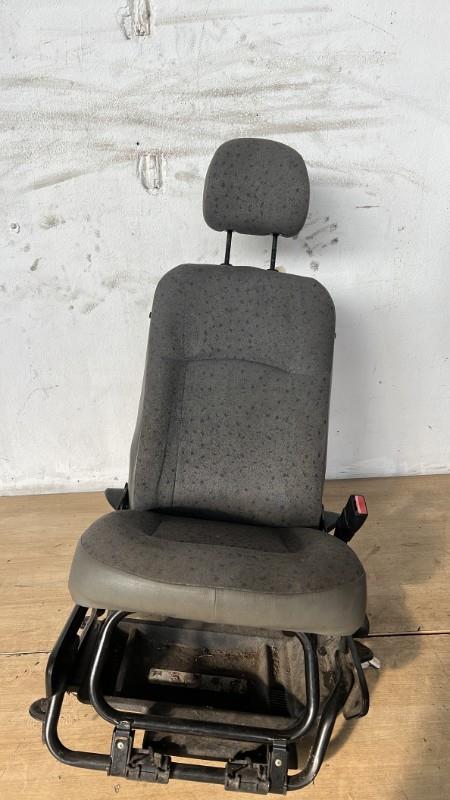 Siege avant droit RENAULT KANGOO 1 PHASE 2 Diesel - 1