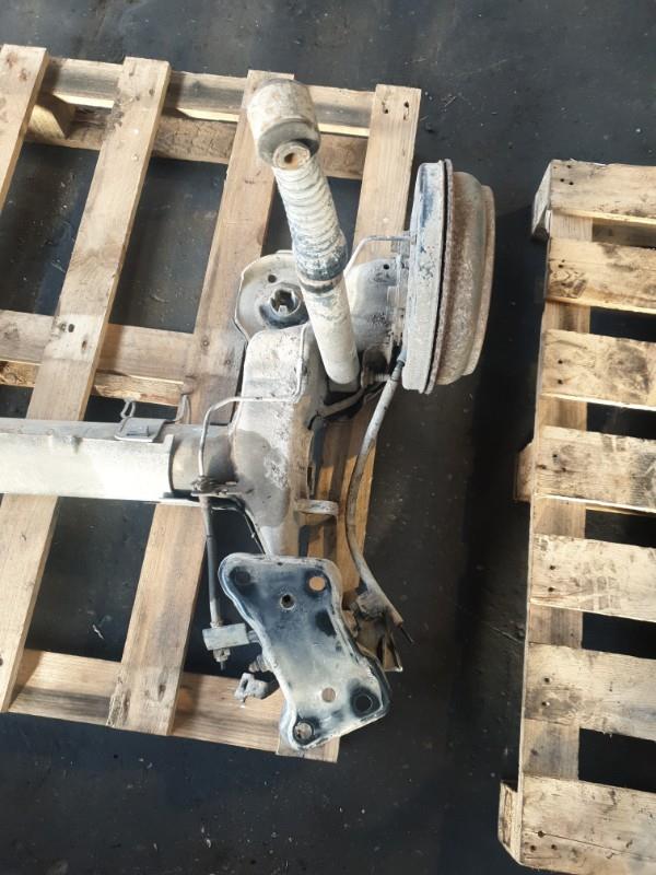 Train arriere complet PEUGEOT 207 PHASE 1 Diesel - 1