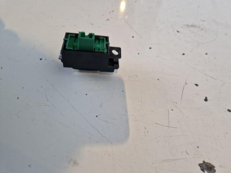 Bouton/Interrupteur DACIA SANDERO 2 PHASE 2 Essence - 1
