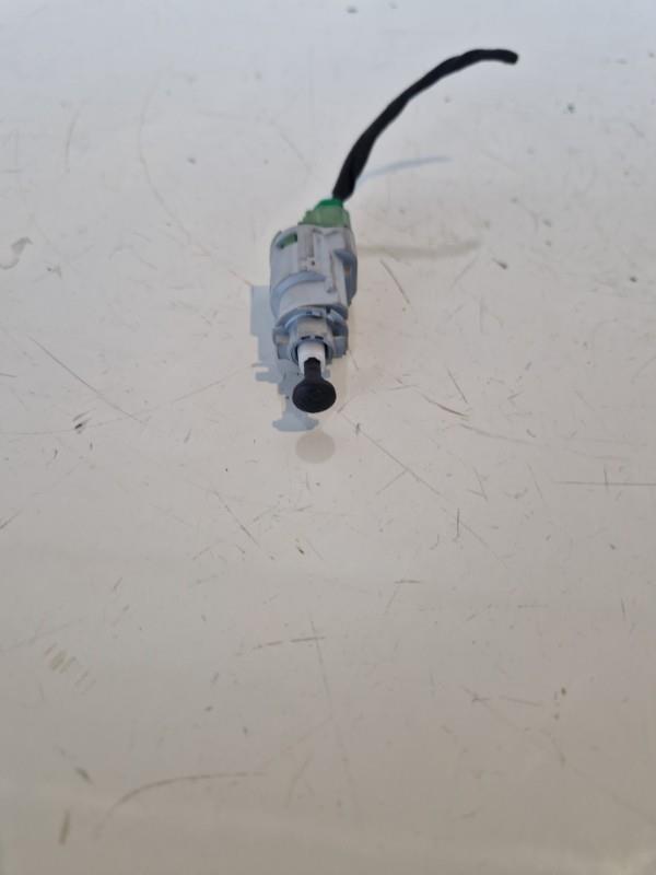 Contacteur feu stop DACIA SANDERO 2 PHASE 2 Essence - 1