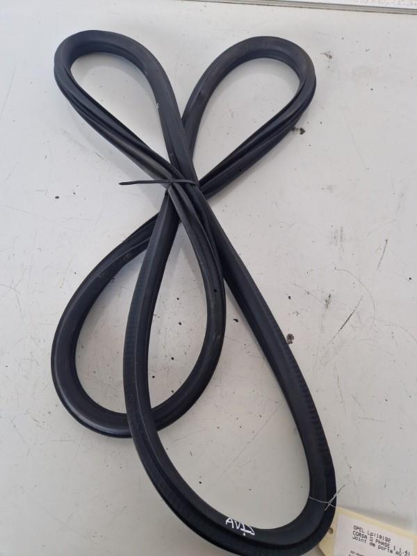 Joint de porte avant gauche OPEL CORSA D PHASE 1 Essence - 1