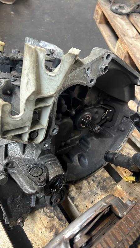 Boite de vitesses PEUGEOT 207 PHASE 1 Essence - 1