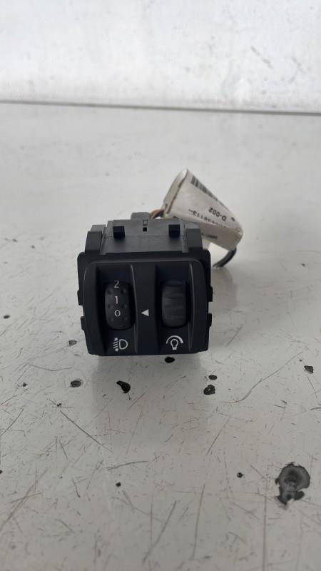 Commande de reglage hauteur de phare RENAULT CLIO 3 PHASE 1 Diesel - 1