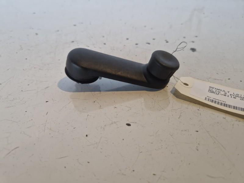 Manivelle de leve vitre RENAULT CLIO 3 PHASE 1 Diesel - 1