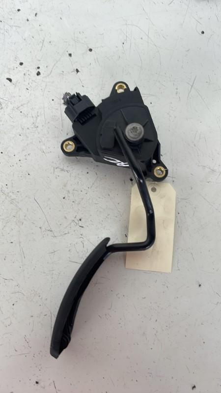 Pedale d'accelerateur RENAULT CLIO 3 PHASE 1 Diesel - 1