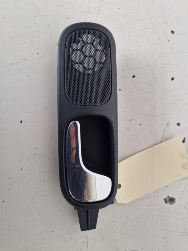Poignee interieur avant droit AUDI A3 1 PHASE 1 Diesel - 1