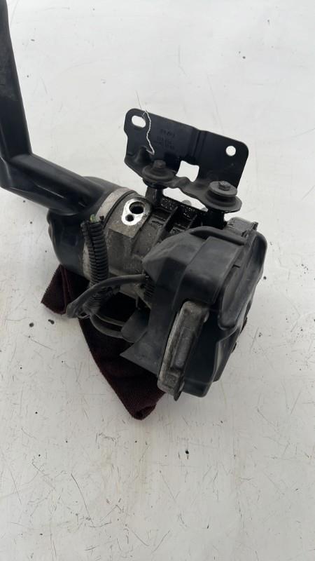 Pompe de direction CITROEN C4 GRAND PICASSO 1 Diesel - 1