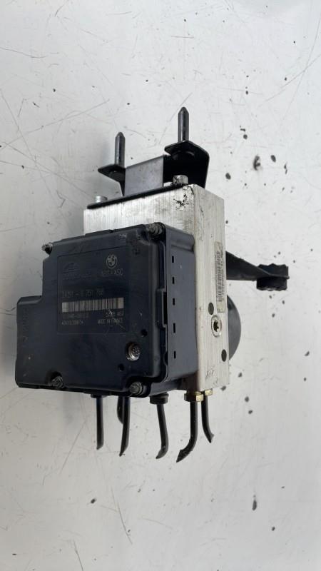 Bloc ABS (freins anti-blocage) BMW SERIE 3 E46 PHASE 1  - 1