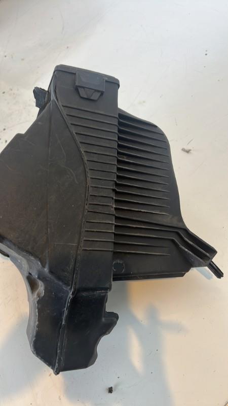 Boite a air RENAULT CLIO 3 PHASE 1 Diesel - 1