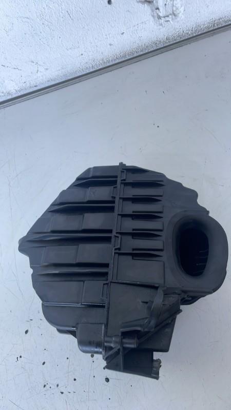 Boite a air RENAULT MEGANE 3 PHASE 1 BREAK Diesel - 1