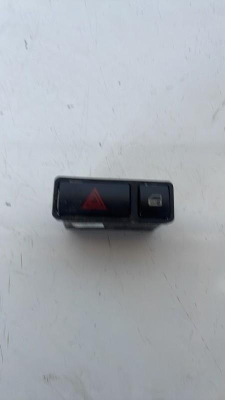 Bouton de warning BMW SERIE 3 E46 PHASE 1  - 1