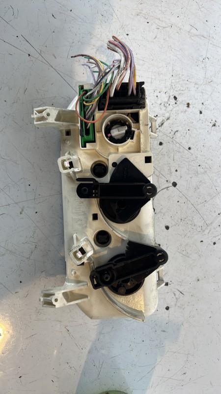 Commande chauffage RENAULT CLIO 2 PHASE 1 Essence - 1