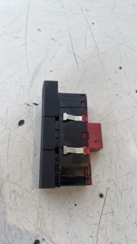 Commande degivrage lunette arriere AUDI A1 1 PHASE 2 Diesel - 1