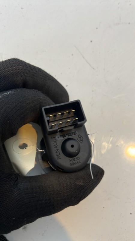 Commande retroviseurs RENAULT CLIO 3 PHASE 1 Diesel - 1