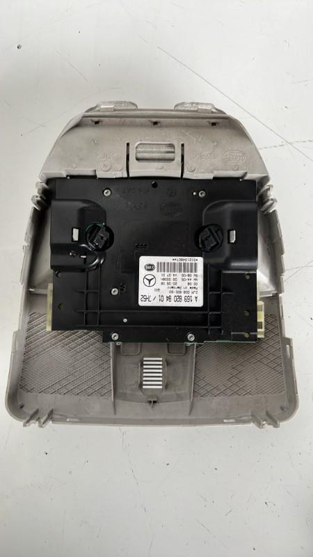 Eclairage de plafonnier MERCEDES CLASSE B 245 PHASE 2 Diesel - 1