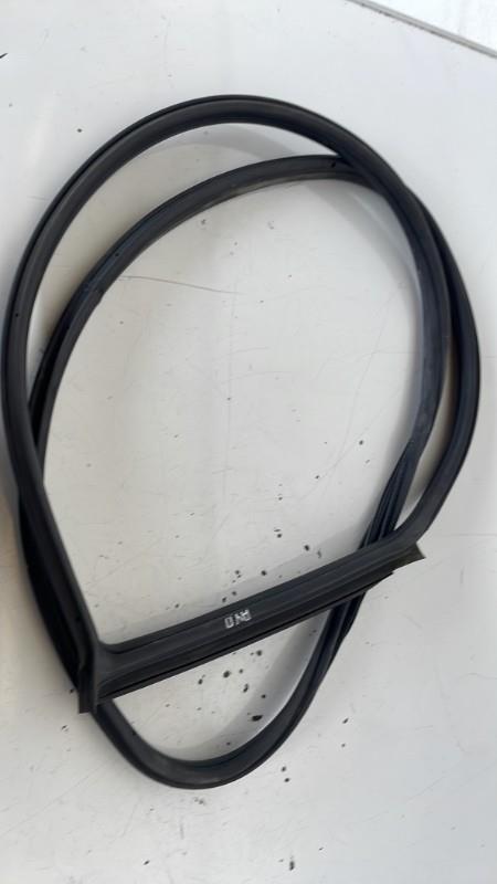 Joint de porte avant droite BMW SERIE 1 E81 Diesel - 1