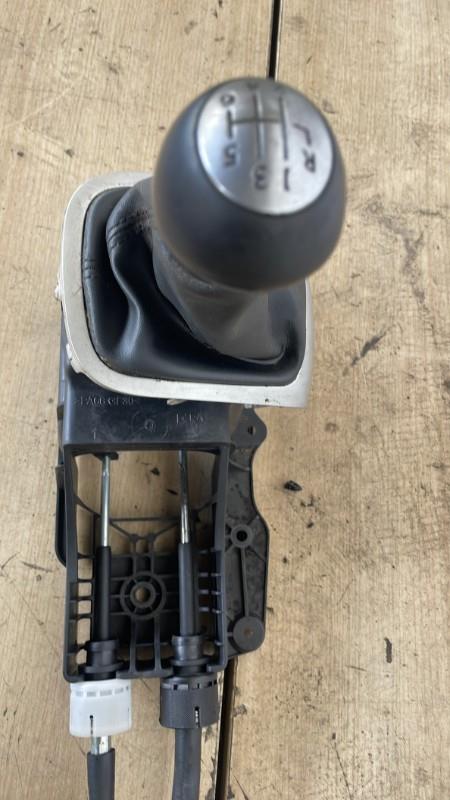 Levier de vitesses RENAULT MEGANE 3 PHASE 1 BREAK Diesel - 1