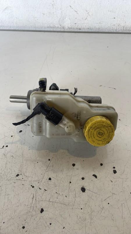 Maitre cylindre (freinage) AUDI A1 1 PHASE 2 Diesel - 1