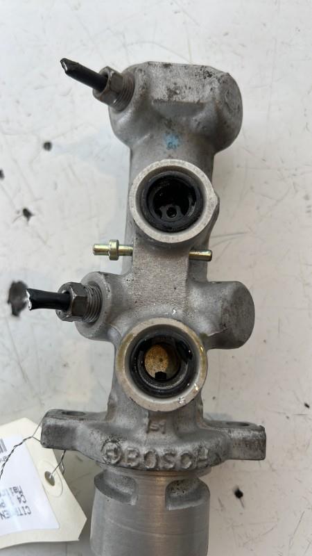 Maitre cylindre (freinage) CITROEN C4 1 PHASE 1 Essence - 1