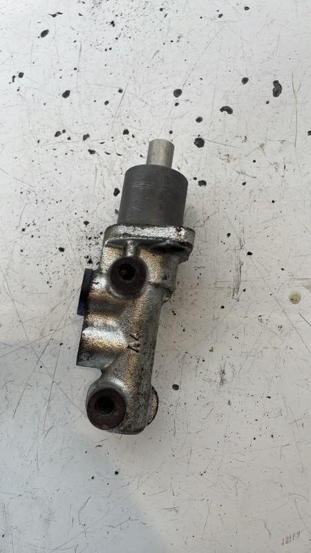 Maitre cylindre (freinage) RENAULT TWINGO 1 PHASE 2 Essence - 1