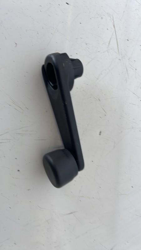 Manivelle de leve vitre BMW SERIE 3 E46 PHASE 1  - 1