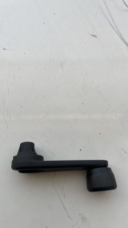 Manivelle de leve vitre BMW SERIE 3 E46 PHASE 1  - 1