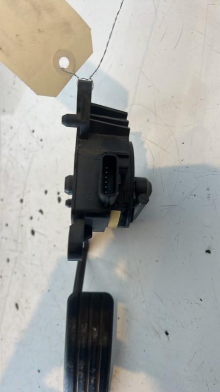 Pedale d'accelerateur RENAULT CLIO 3 PHASE 1 Diesel - 1