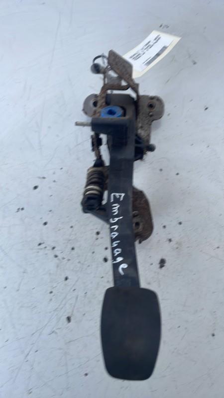 Pedale d'embrayage RENAULT MEGANE 3 PHASE 1 BREAK Diesel - 1