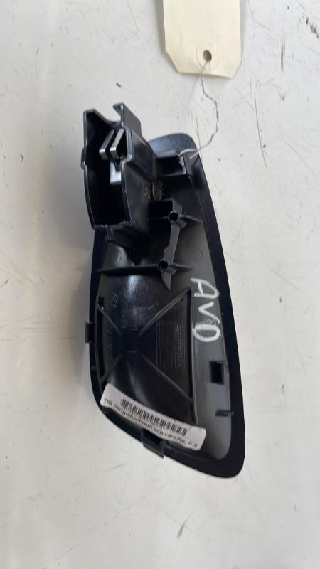 Poignee interieur avant droit BMW SERIE 1 E81 Diesel - 1