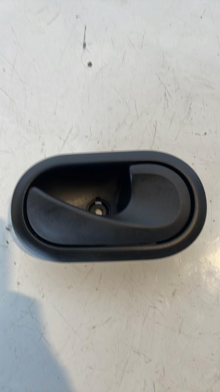 Poignee interieur avant droit RENAULT KANGOO 2 PHASE 2 Diesel - 1
