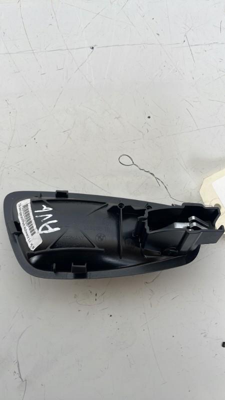 Poignee interieur avant gauche BMW SERIE 1 E81 Diesel - 1