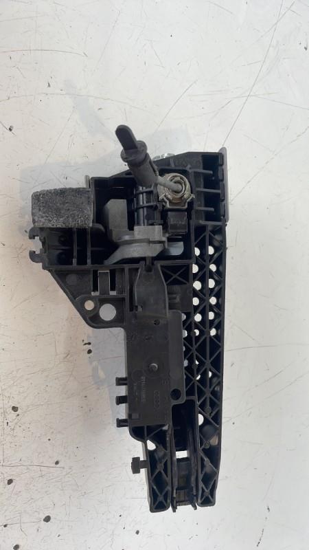 Poignee porte avant gauche AUDI A1 1 PHASE 2 Diesel - 1