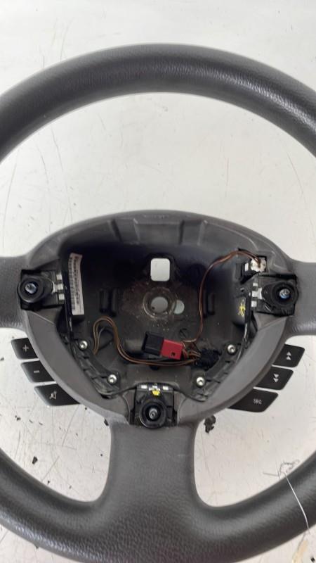 Volant FIAT PUNTO 2 PHASE 2 Essence - 1