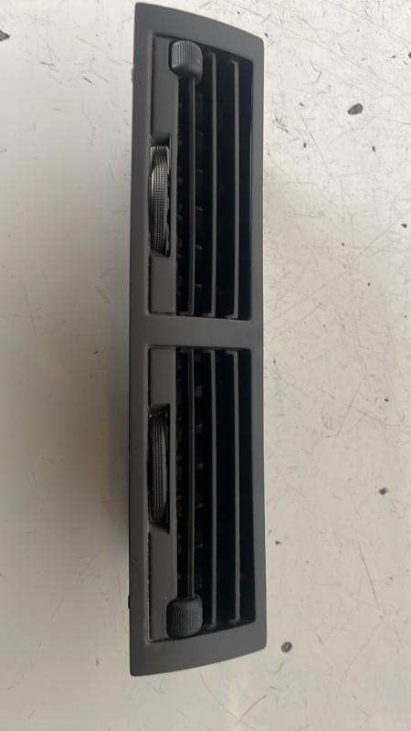 Aerateur tableau de bord MAZDA 2 1 Essence - 1