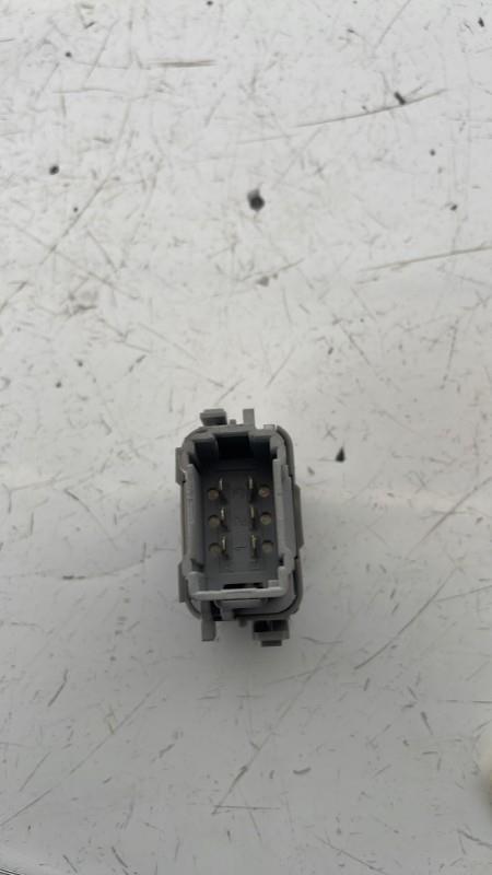 Bouton/Interrupteur RENAULT MEGANE 2 PHASE 1 Essence - 1