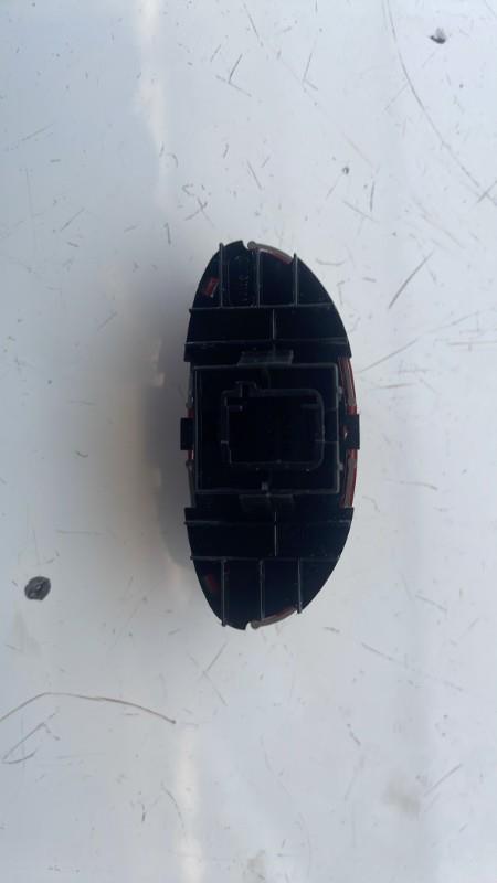 Bouton de warning CITROEN XSARA PICASSO PHASE 2 Diesel - 1