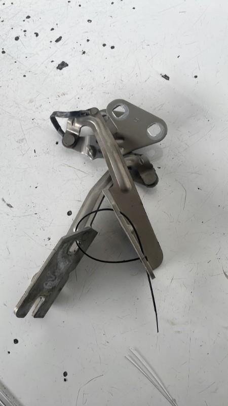 Charniere de capot CITROEN XSARA PICASSO PHASE 2 Diesel - 1