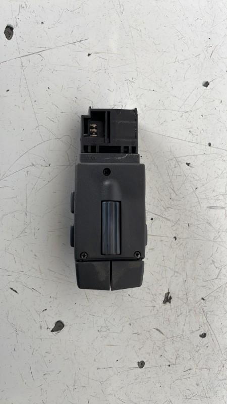 Commande autoradio RENAULT TWINGO 2 PHASE 1 Essence - 1