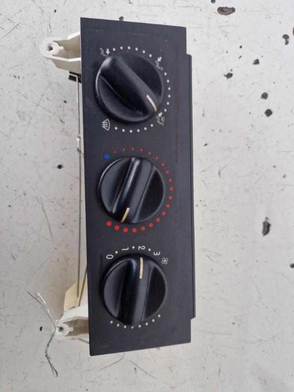 Commande chauffage RENAULT KANGOO 1 PHASE 1 Essence - 1