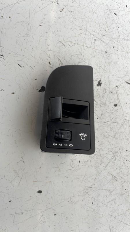 Commande de reglage hauteur de phare CHEVROLET SPARK PHASE 1 Essence - 1