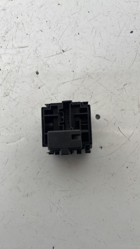 Commande de reglage hauteur de phare RENAULT MEGANE 2 PHASE 1 Essence - 1