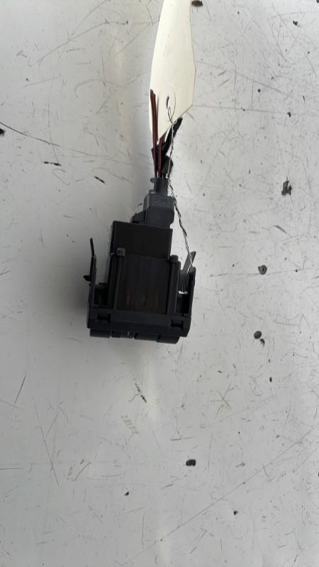 Commande de reglage hauteur de phare SKODA FABIA 2 PHASE 1 Diesel - 1